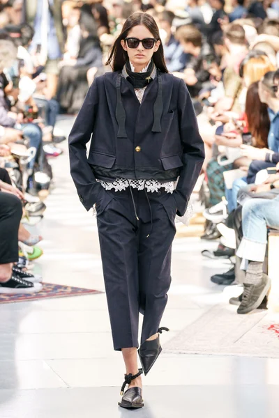 Look 42